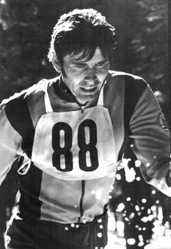 Г.-Д. Клаузе вошел в историю лыжного спорта еще, как первый нескандинавский победитель королевского сверхмарафона Vasaloppet в 1975 г.