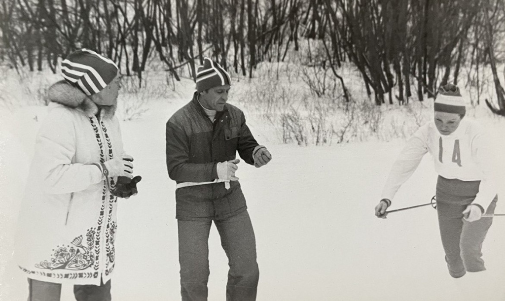 Тренеры Алевтина и Павел Колчины на чемпионате Москвы 1977 г.