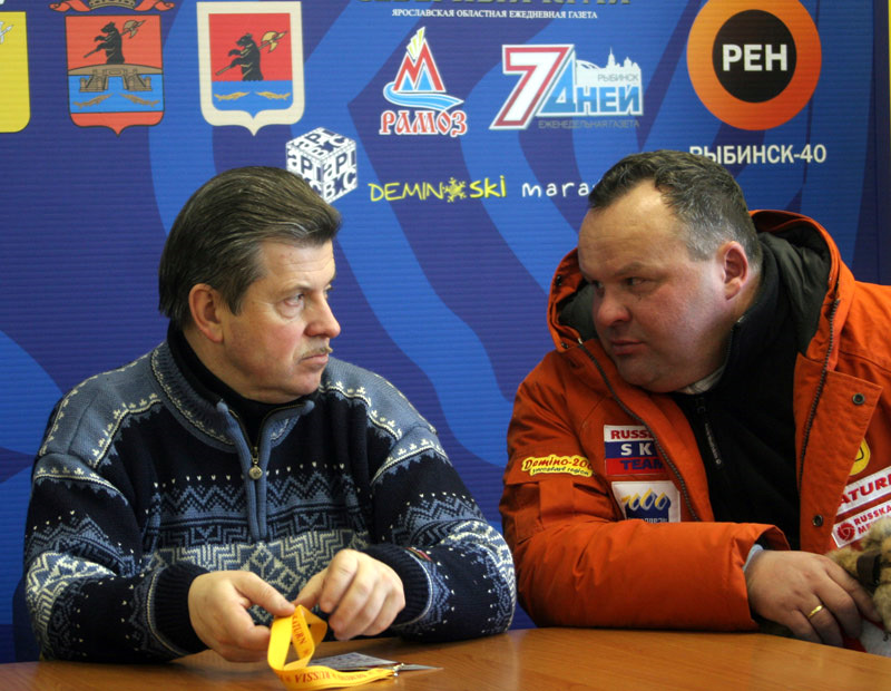  Лыжный спорт. Дёмино. Юрий Ласточкин (справа) с губернатором Ярославской области Сергеем Вахруковым.