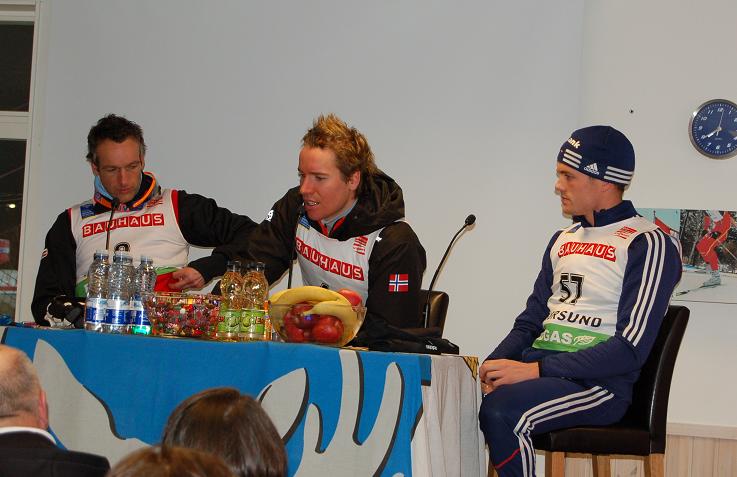 Биатлон. Первый этап Кубка мира по биатлону 2009-2010.