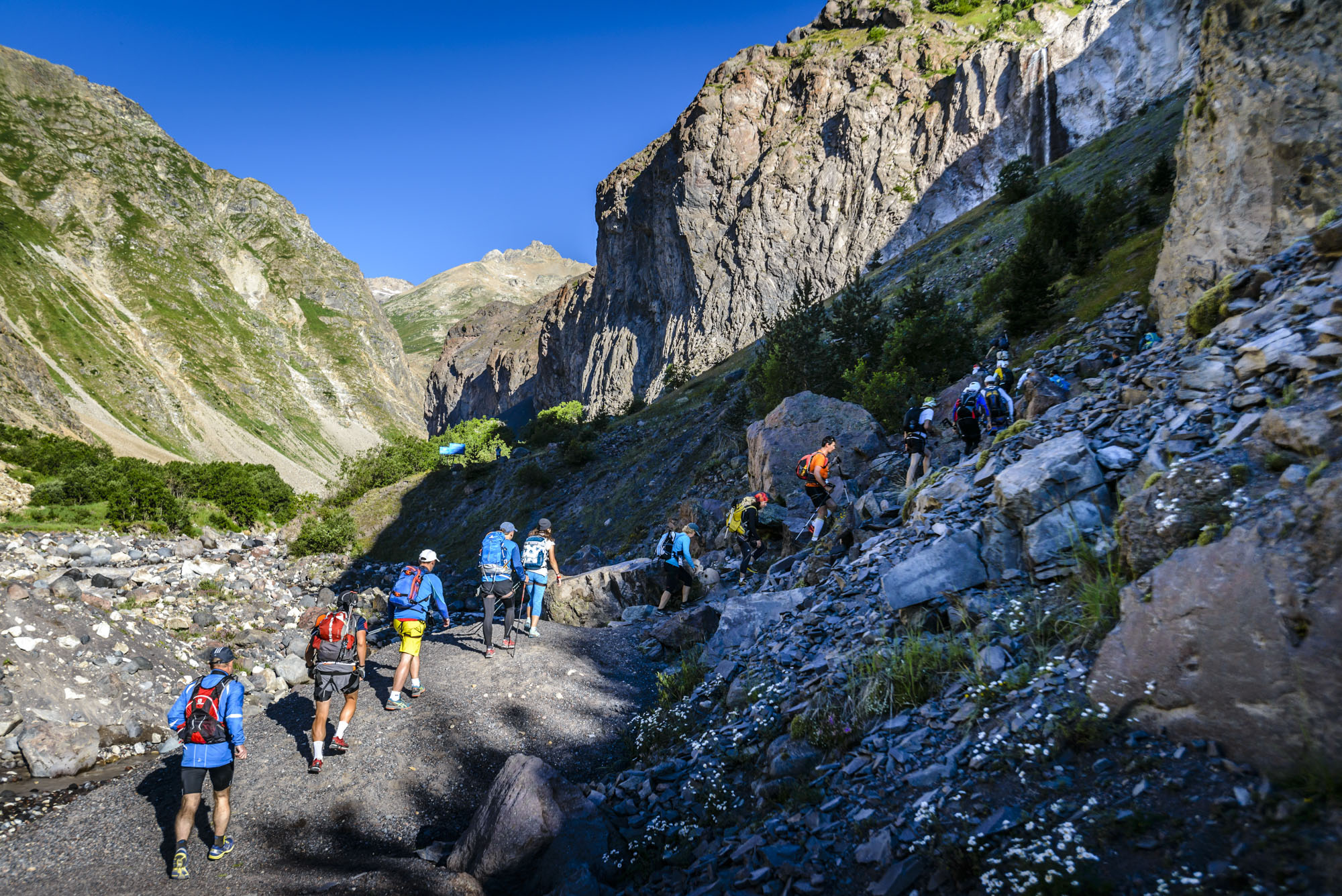 Mountain race. Alpindustria Elbrus Race. Маунтин рейс. Uьшcar Shape Mountain Race. Hellenic Mountain Race.