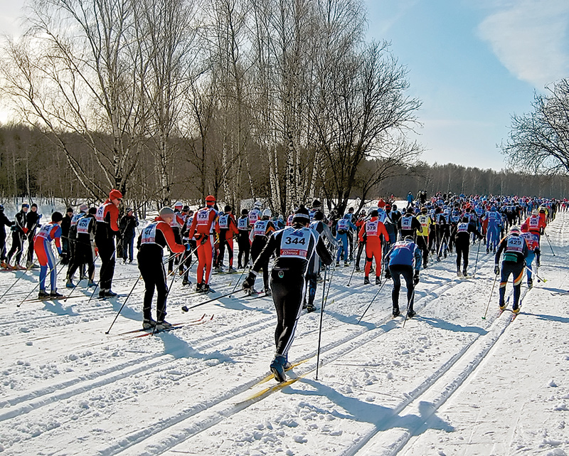 Старейший лыжный марафон России — Гонка МВТУ — в 40-й раз отправился в путь