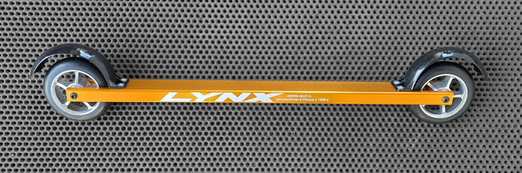 Лыжероллеры Lynx с тренировочными колёсами (от #0 до #4).
