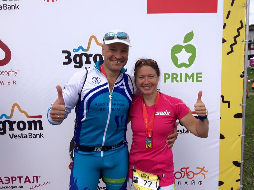 Фото на память после Триатлона Гром с Еленой Родиной - представителем компании Fischer в России.