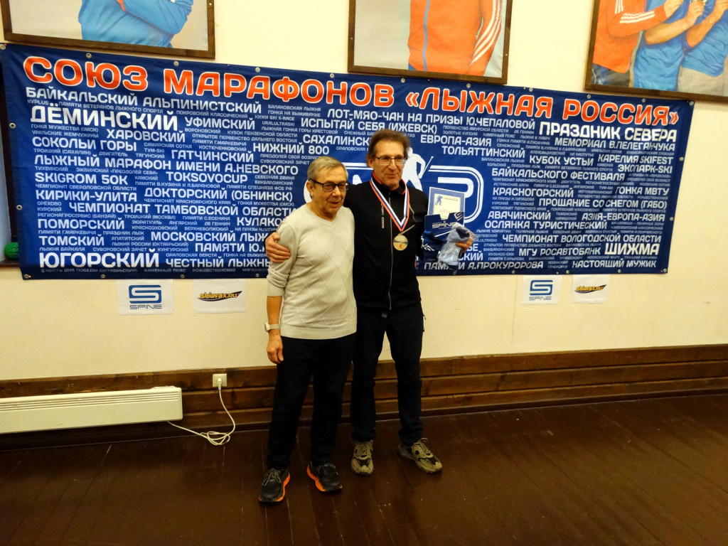 Почётный мастер СМЛР Валерий Меньшов.