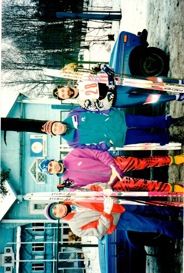 Гонка в Покровское-Стрешнево, 1996 год. Крайний справа - тот самый Юрий Атаманов.  