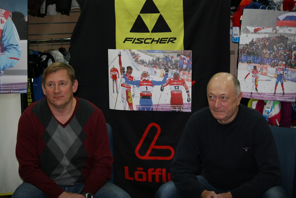 С заслуженным тренером России Юрием Михайловичем Каминским во время презентации его книги "От школьной скамьи до олимпийской медали". Магазин "Ювента", 2017 год. 