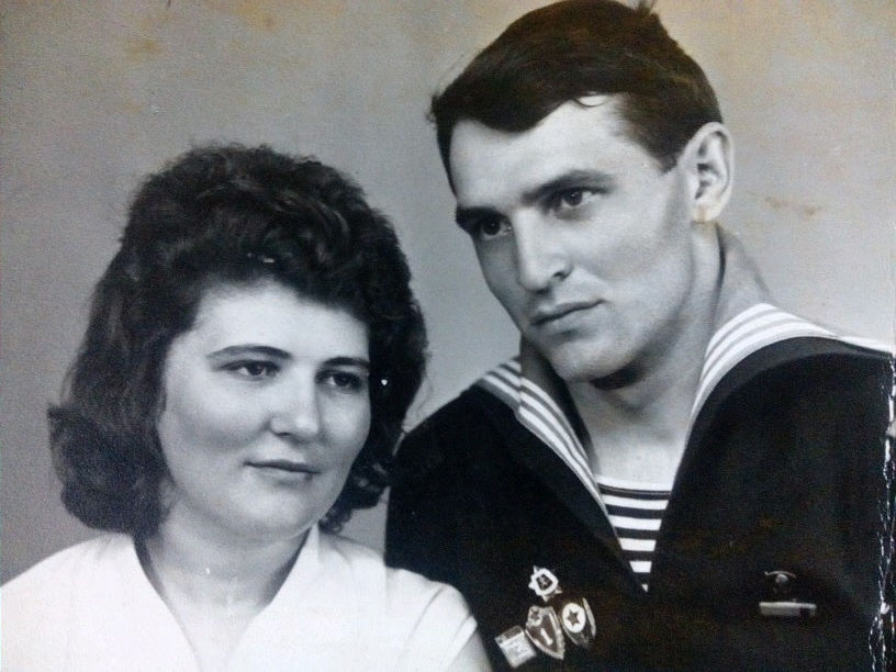 Кузнецов А.Н. в мор форм и Там Андр.jpg