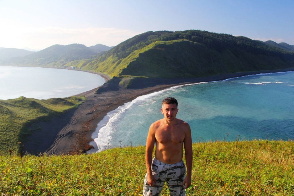 1. На мысе Евстафия.