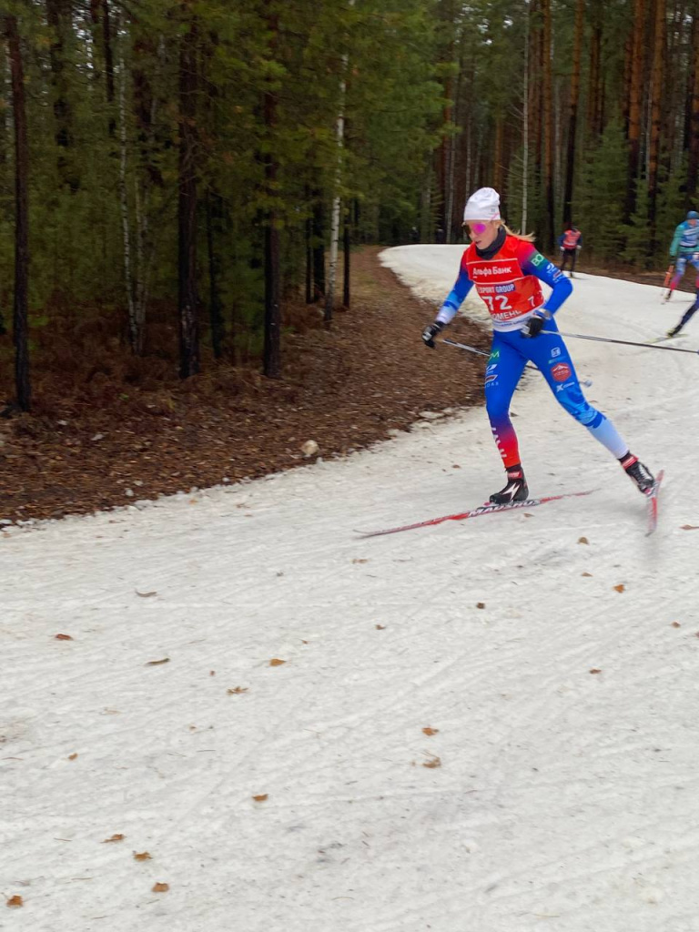 Тюмень. Уже 7 раз команда приезжает в Жемчужину Сибири на первый снег. Место, где в середине октября можно встать на лыжи при любой погоде . Милена Габушева.