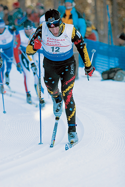 Иван в масс-старте на 30 км классическим стилем. Лыжи, используемые Иваном в этой гонке — Equipe 10 Classic 201 см cold soft (FA37, HR0.8).