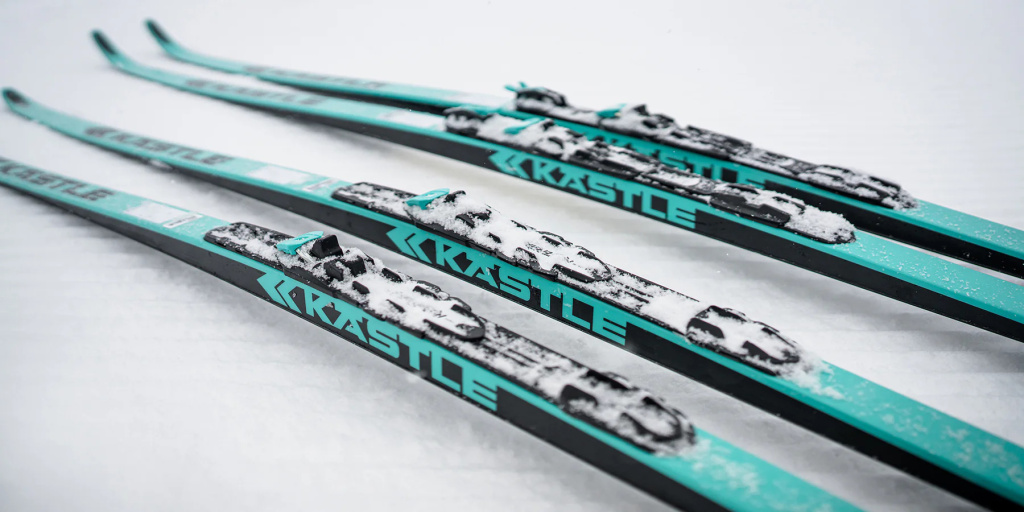 Выбрав для себя определённую пару, можно отправить онлайн-заявку на её приобретение, указав номер из таблицы.