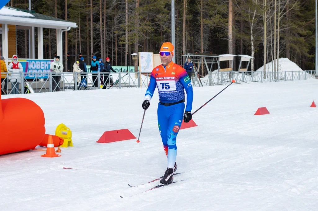 Тренер «Русской Зимы» Виктор Ревин финишировал в этот день на высоком 13-м месте. 