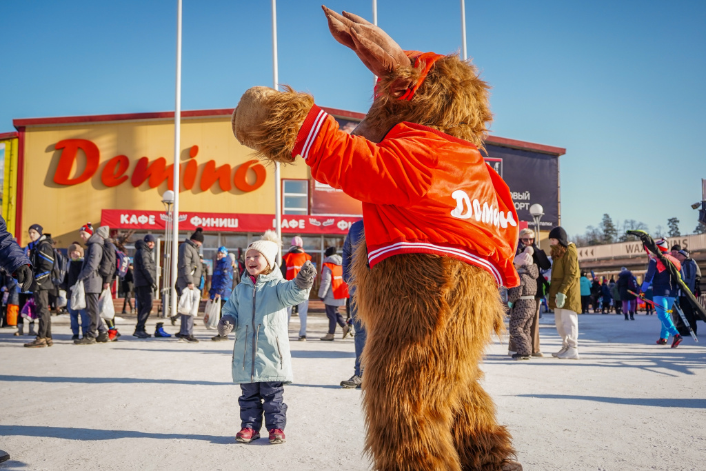 Зрителей ждет насыщенная программа с концертами, конкурсами, детской анимацией.