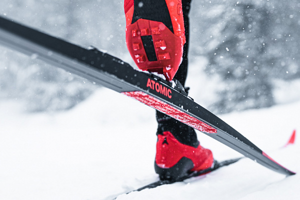 Почему беговые лыжи с камусом так популярны? — блог Планета Спорт